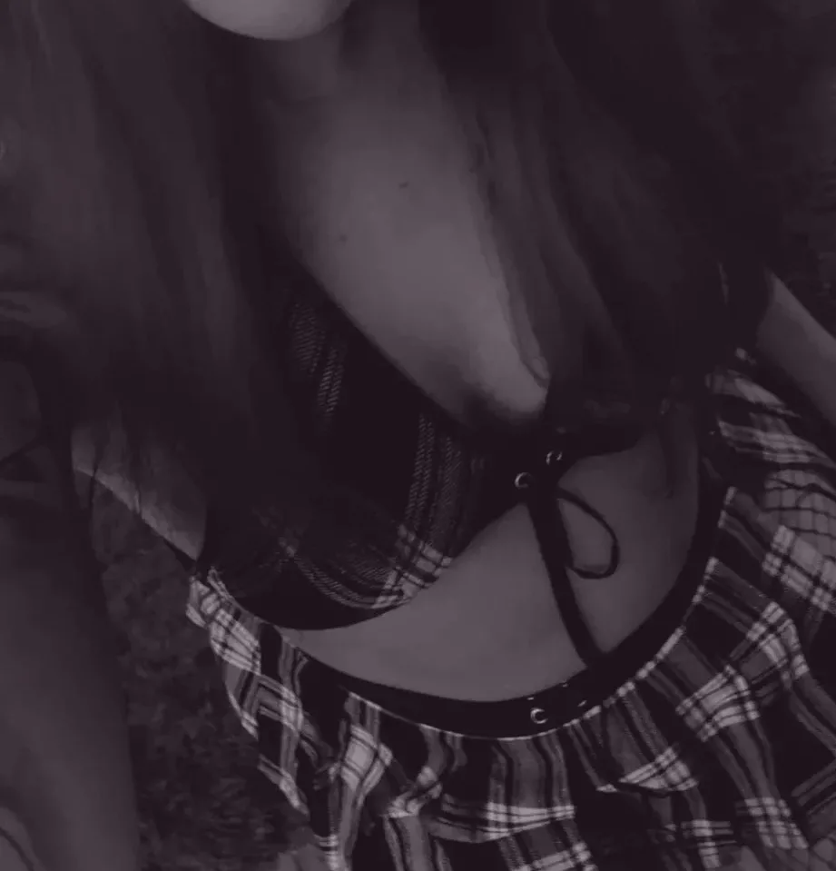 Tiina, 34
